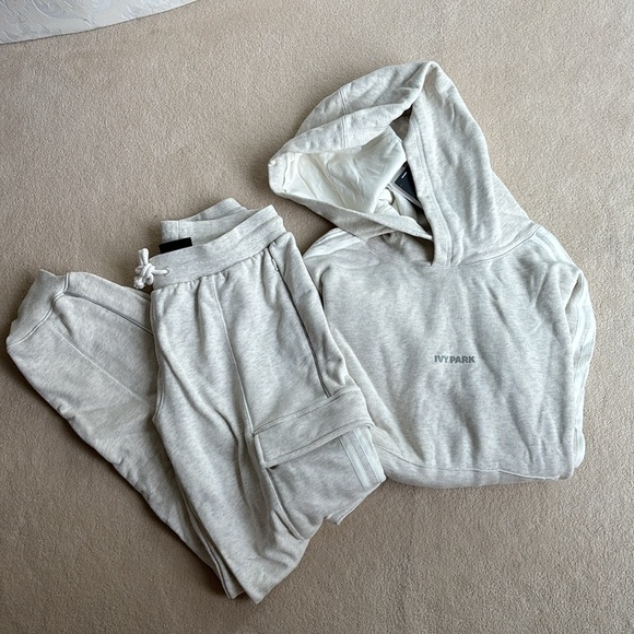 Ivy Park x adidas hoodie and sweatpants set - Picture 12 of 12